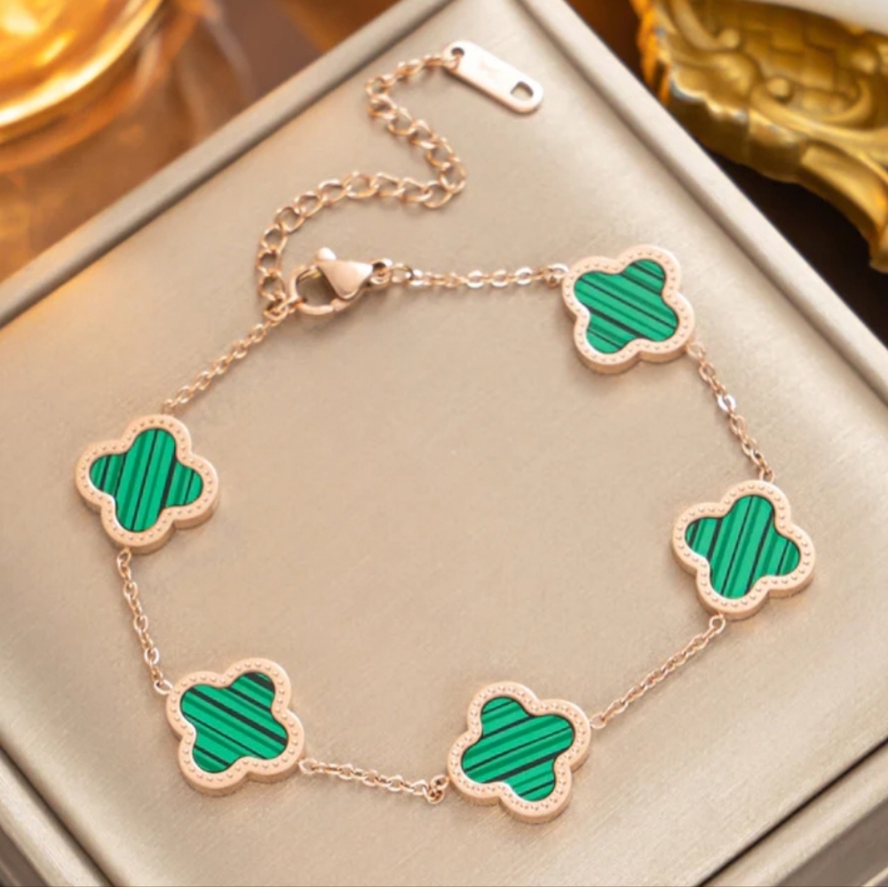 18K Gold Plated Clover Charm‎ Bracelet NEW (Rose Gold)